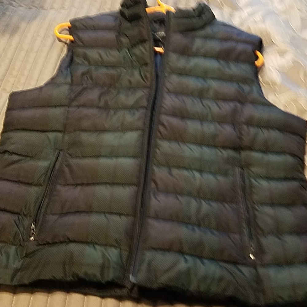 vest
